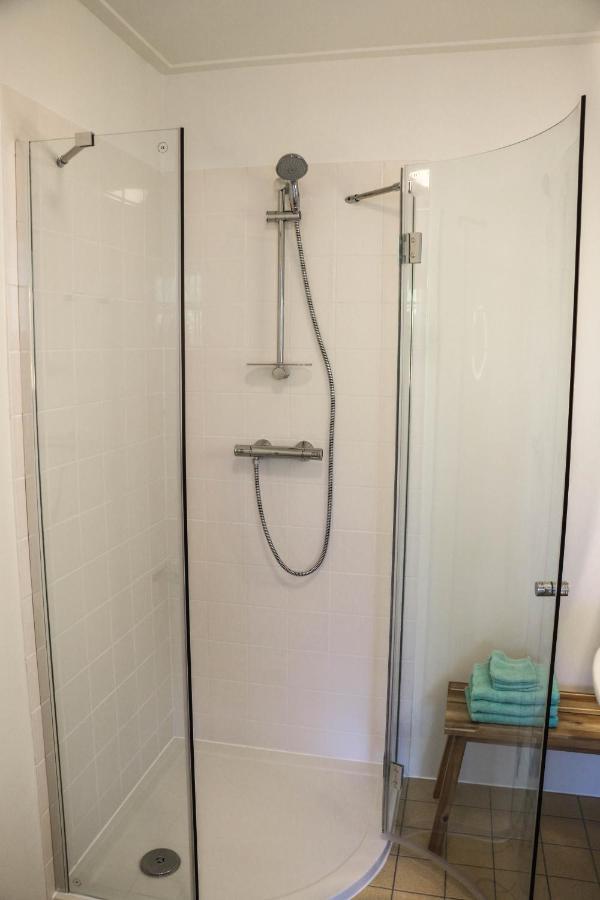 Logement Nij Bonga โฮลเวิร์ด ภายนอก รูปภาพ